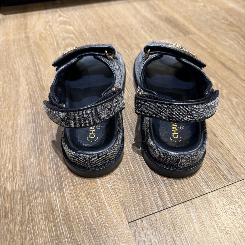 Chanel denim print dad sandals - Picture 4 of 7
